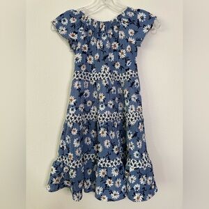 Girls Tahari Sz 8 Blue Floral Summer Dress in gauze like fabric. Elastic bodice